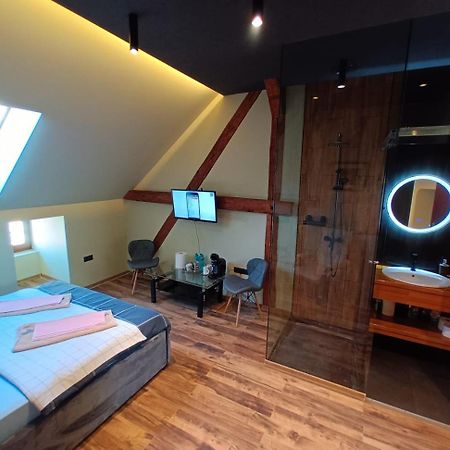 Apartament Eminescu 1 Mediaş Екстериор снимка